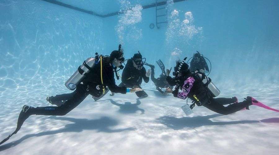 scuba refresher course