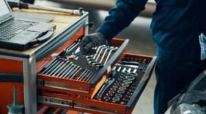 Automotive repair tools