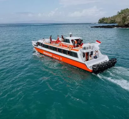 f672cfb4-58f5-4d65-8583-9991f7d0